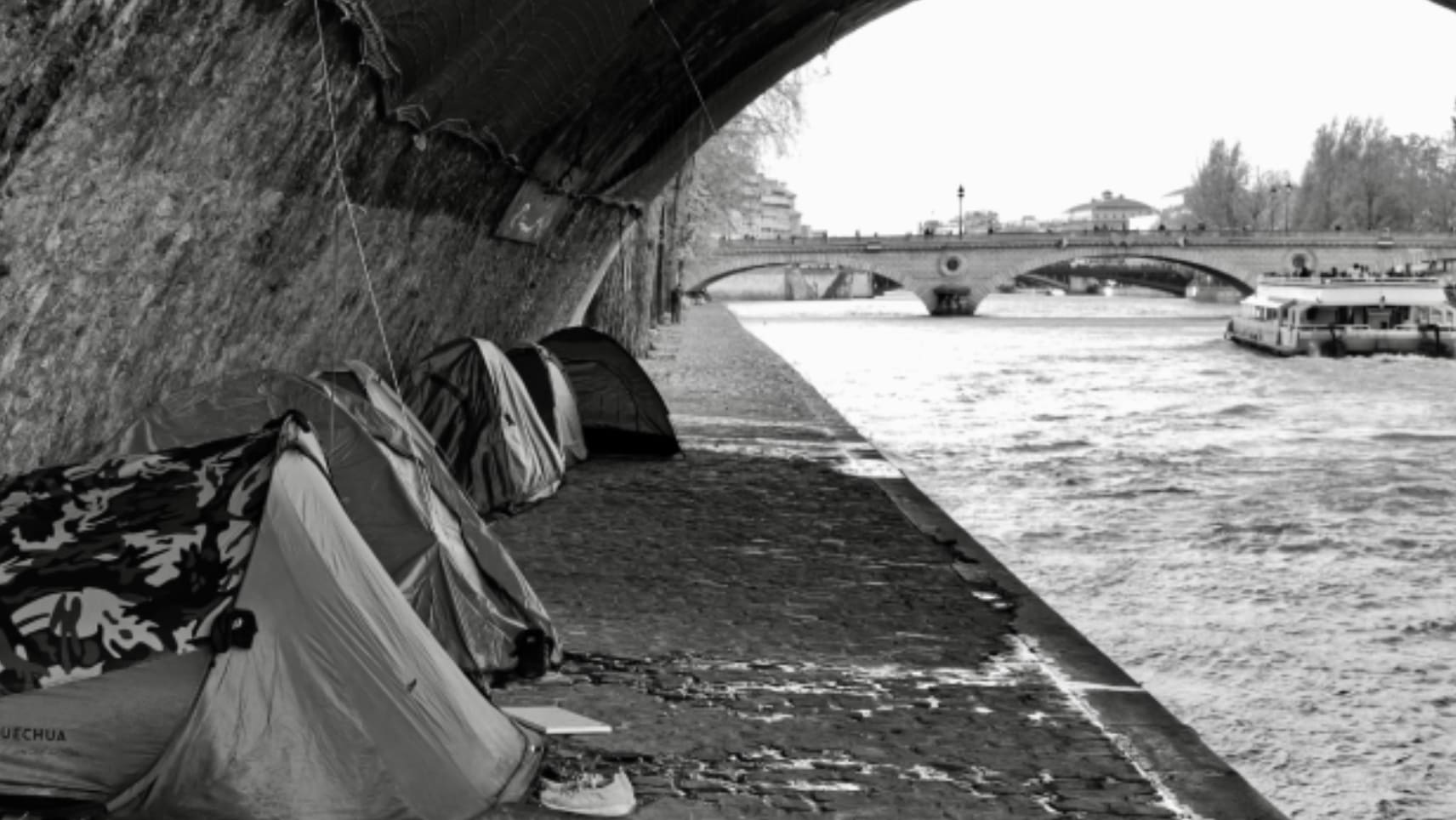L'exposition « Chers voisins », présentée aux rencontres d'Arles par l'Ordre de Malte. ©Pascal Perez